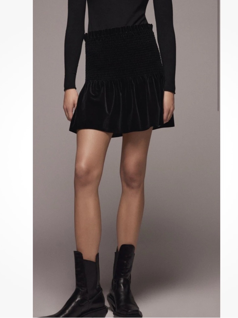 Zara Black Velvet Ruffle Mini Skirt Size S